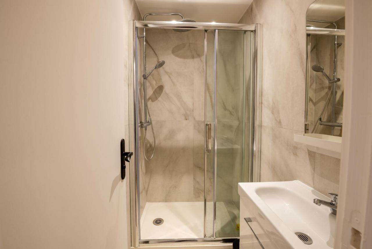 Appartement Contemporain Republique - Temple 2 *